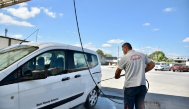 YENİLENEN ARAÇ TEMİZLİK İSTASYONU HİZMETE GİRDİ