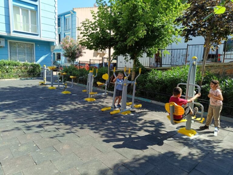 Arazi ve Parklarda Yoğun Çalışma