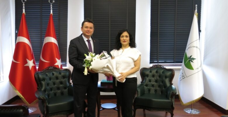 MİMARLARDAN BAŞKAN ERKAN AYDIN’A ZİYARET