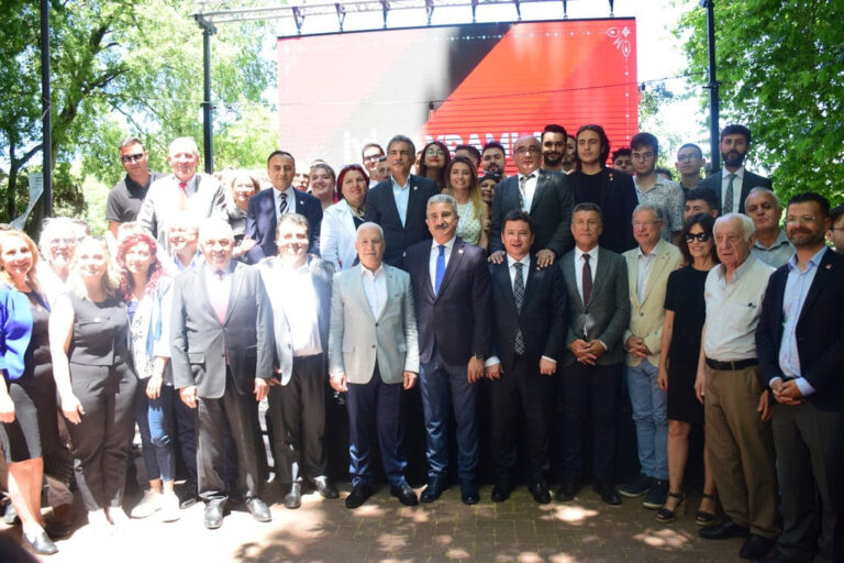 CHP BURSA İL BAŞKANI NİHAT YEŞİLTAŞ: GENEL İKTİDARIN ARİFESİNDEYİZ