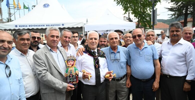 Bursa belediyeciliği, tüm ülkeye örnek olacak 