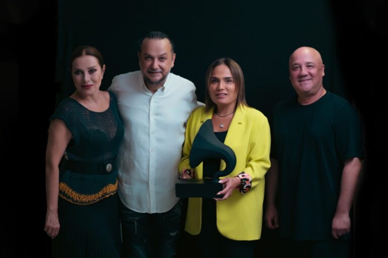 Festivalde şiir dolu bir akşam