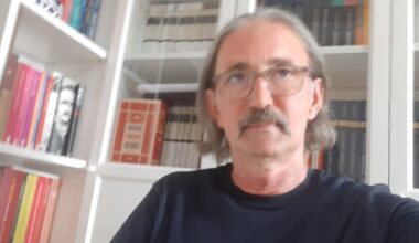 BURHAN ÖZDİN YAZDI; “DÜZGÜNLÜK ( CXXXIII – CXXXIV )”