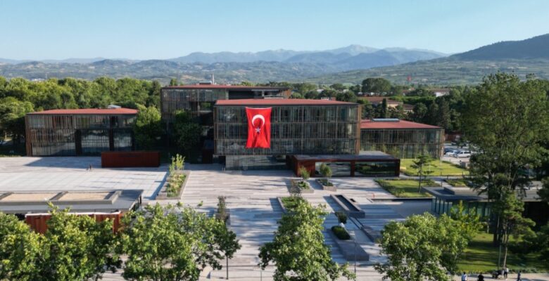 İNEGÖL BELEDİYESİ 4 AYRI ALANDA 6 PERSONEL ALACAK