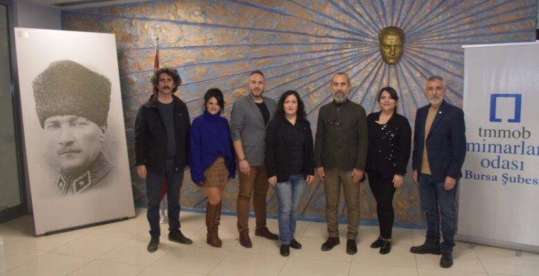 MİMARLARDAN “KAMUSAL ALANLARA SAHİP ÇIK!” ÇAĞRISI