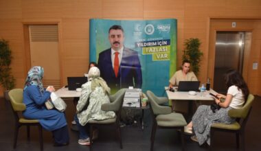YILDIRIM’DA ÜNİVERSİTE ADAYLARINA ÜCRETSİZ DANIŞMANLIK HİZMETİ