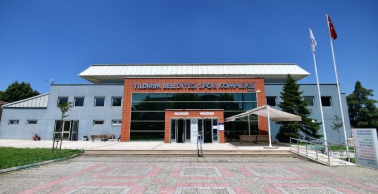 YILDIRIM’DA KADINLAR İÇİN YÜZME GÜNLERİ