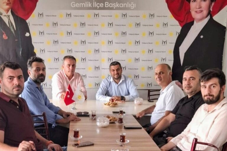 İyi Parti’ye Mali Müşavirler Odası ve Acara Gürcülerinden Ziyaret