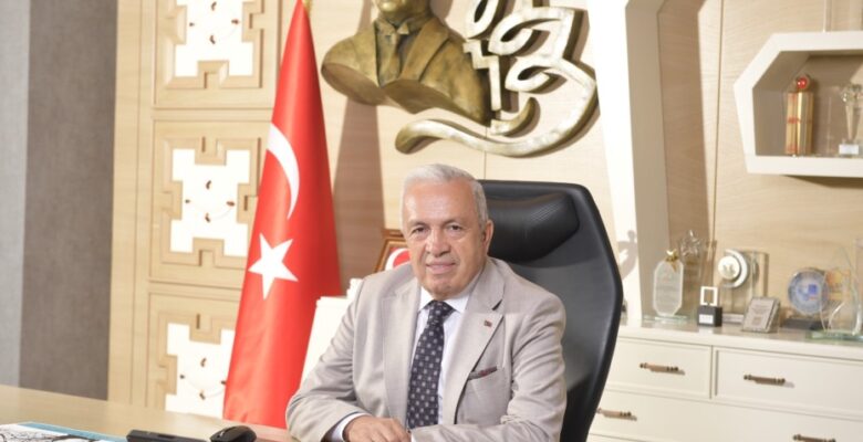 Başkan Şadi Özdemir: Geçmiş acılardan ders çıkarmalıyız
