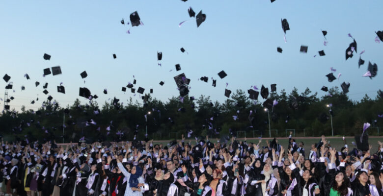 BUÜ’ye 81 ilden öğrenci geldi