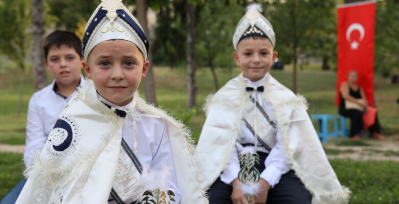 Büyükşehir’den ‘Toplu Sünnet Şöleni’