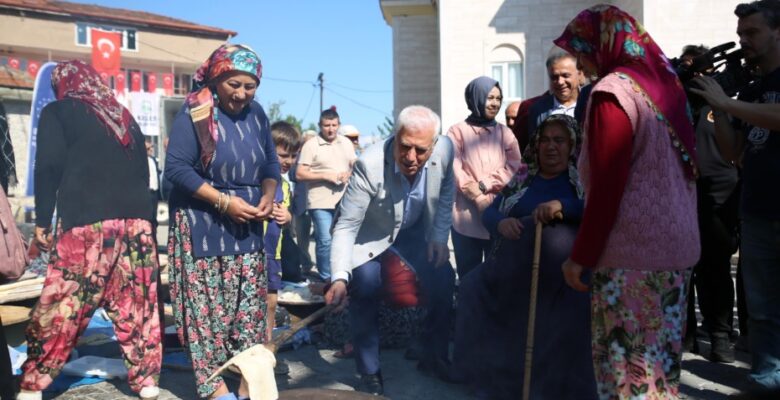 Büyükşehir ‘siyez buğdayı’ desteğiyle çiftçinin yanında