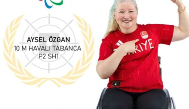 Bursa Büyükşehir Belediyesporlu Aysel Özgan’dan gümüş madalya