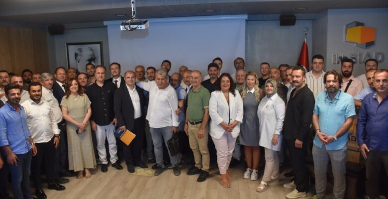 İMSİAD’DA ŞEREF DEMİR GÜVEN TAZELEDİ