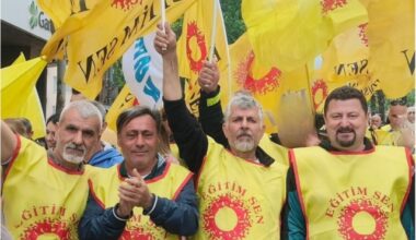 Eğitim-Sen Gemlik; “Laiklik Türkiye Cumhuriyeti’nin Temel İlkelerinden Birisidir”