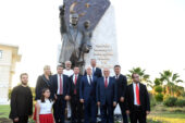 Osmangazi Belediyesi Zafer Bayramı’nı Atatürk Anıtı ile taçlandırdı