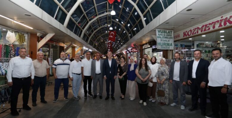 İNEGÖL ÇARŞISINDA ALIŞVERİŞ ŞENLİĞİ BEREKETİ