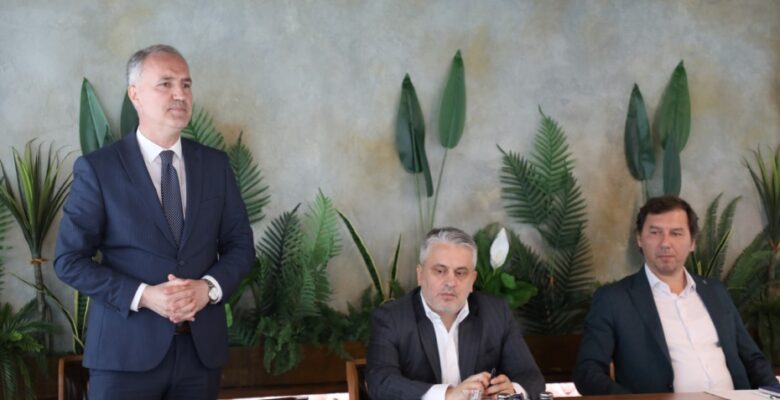 İNEGÖL BELEDİYESİ’NDE YENİ DÖNEM HIZLI BAŞLADI