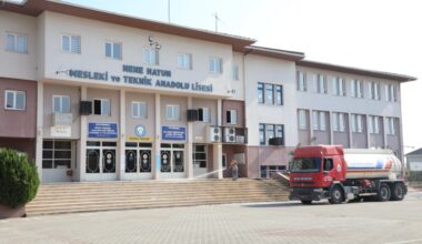 İNEGÖL’DE OKULLAR YENİ EĞİTİM ÖĞRETİM YILINA HAZIRLANIYOR