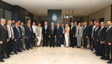 Başkan Şadi Özdemir’den Bursa Ticaret Borsası’na ziyaret