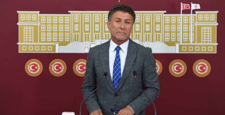 Orhan Sarıbal, “Fındık üreticileri emeğinin karşılığını almalıdır”