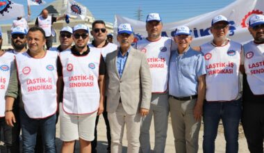 Başkan Deviren’den sendikalı işçilere destek