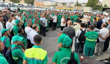 Başkan Aydın, güne emekçilerle başladı Başkan Aydın, güne emekçilerle başladı