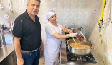 Bursa’da Kestane Şekerli Aşure Geleneği