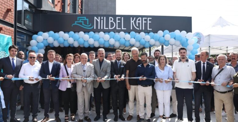 Nilüferliler’in yeni buluşma noktası Nilbel Kafe açıldı