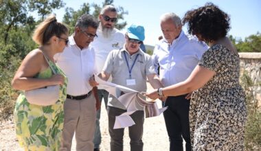 Başkan Şadi Özdemir sokak hayvanları için hazırlanan projeyi inceledi