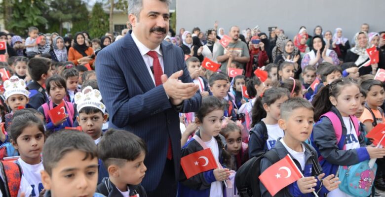 YILDIRIM’DA AİLELERE DESTEK, ESNAFA NEFES