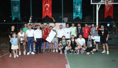 Zafer Turnuvası’nda kupalar sahiplerini buldu Zafer Turnuvası’nda kupalar sahiplerini buldu
