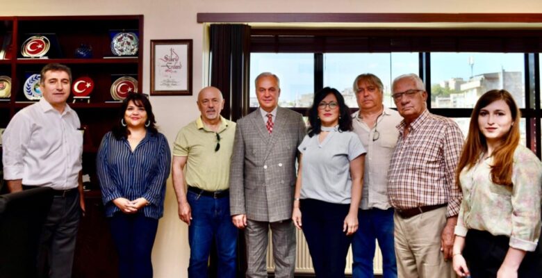 MİMARLARDAN BAŞKAN ŞÜKRÜ ERDEM’E ZİYARET