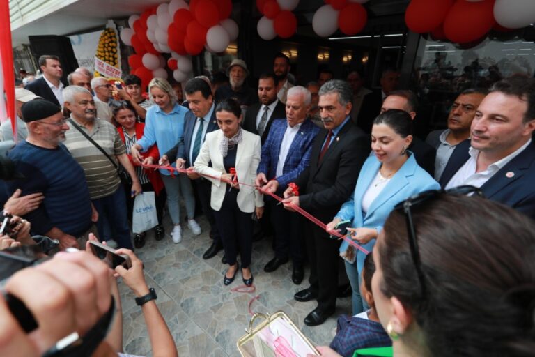 Gemlik’te Kent Lokantası açıldı
