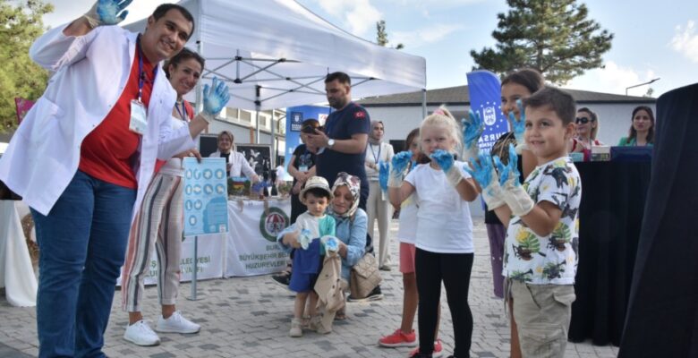 Halk Sağlığı Haftası’nda gündem, ‘Sokak Hayvanları’