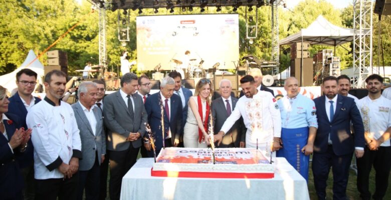 Bursa’da lezzet şöleni yaşanıyor