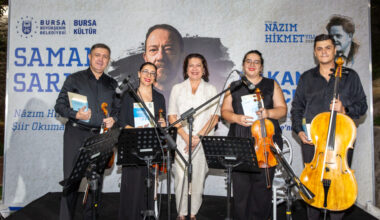 Nâzım Hikmet şiirlerle anıldı