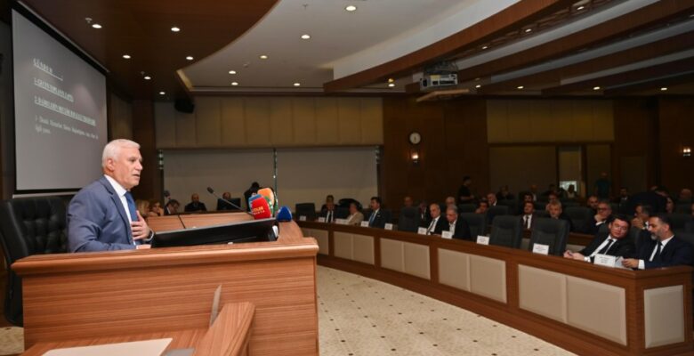 Başkan Bozbey, “Büyükşehir hizmetleri, vergi borcu bahanesiyle engellenmeye çalışılıyor”
