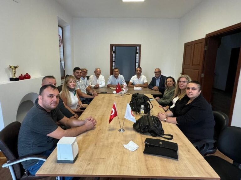 Orhan Sarıbal Gemlik ve Orhangazi’de Sorunları Dinledi