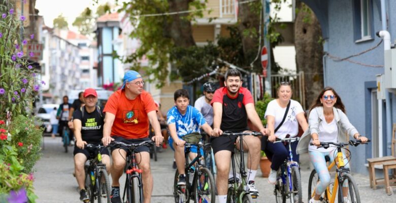 PEDALLAR MUDANYA İÇİN DÖNDÜ