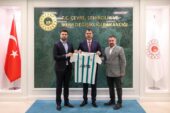 Enes Çelik’ten Bakan Murat Kurum’a Bursaspor Forması