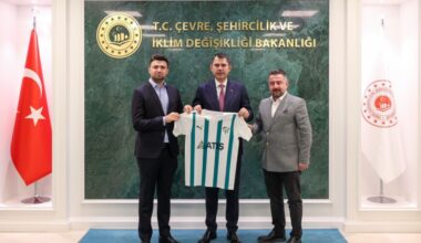 Enes Çelik’ten Bakan Murat Kurum’a Bursaspor Forması