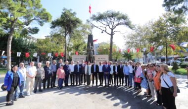 CHP Gemlik’ten 101. Gurur Günü Etkinliği