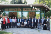 Başkan Aydın muhtarları dinliyor, sıkıntıları bir bir çözüyor
