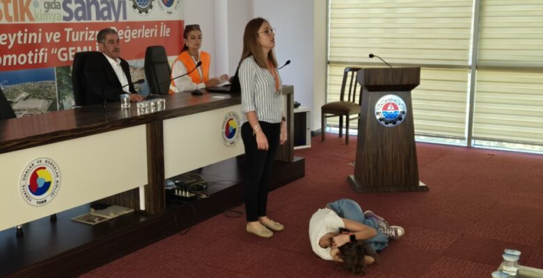 Bursa Mag-Der’den Gemlik Belediyesi Çalışanlarına Temel Afet Bilinci Eğitimi