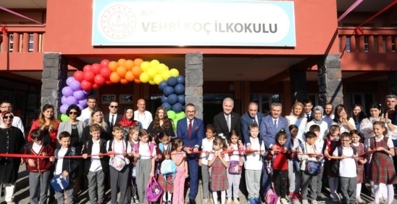 İLK DERS ZİLİNİ PROTOKOL ÇALDI