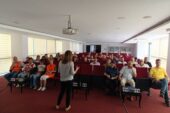 Gemlik Belediyesi çalışanları Temel Afet Bilinci Eğitimi aldı