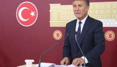Orhan Sarıbal; “Ayçiçeğinde hem rekolte hem alım fiyatları düşük”