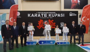 YILDIRIMLI KARATECİLERDEN 50 MADALYA