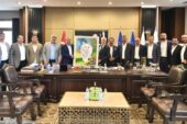Vanlılardan Büyükşehir’le Tam Dayanışma